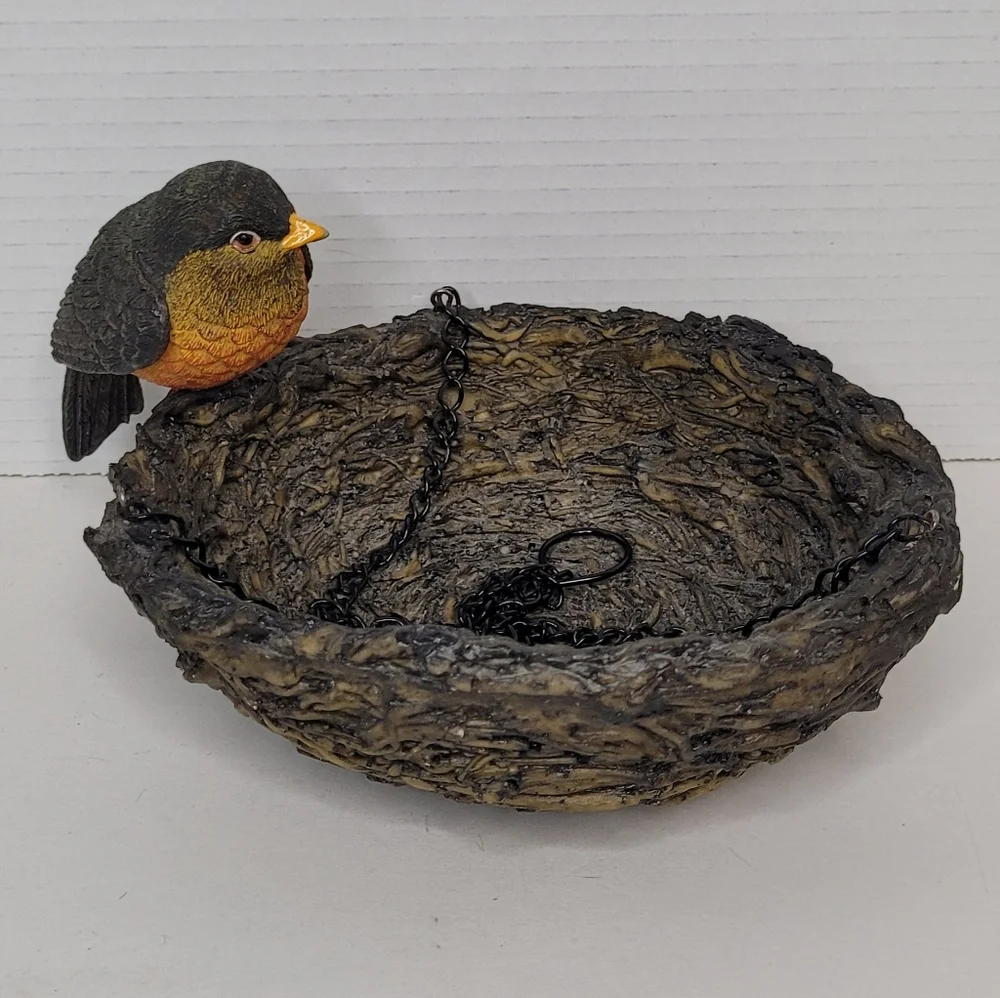 Hanging Bird Nest with Robin Vintage Decor with Chain Bird Feeder